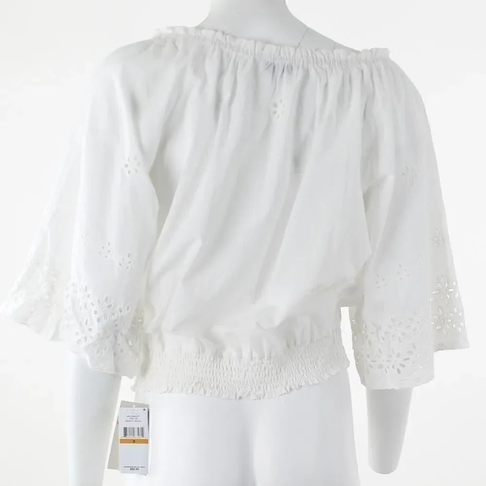 Single Thread Eyelet Off-the-Shoulder Top - Picture 3 of 5